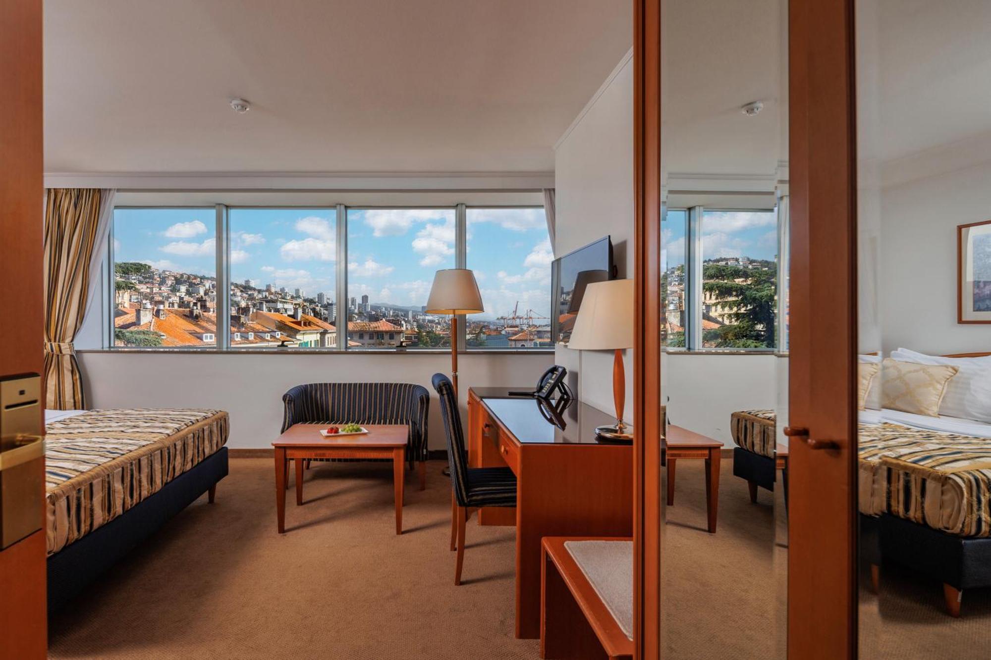 Grand Hotel Bonavia Ριέκα Εξωτερικό φωτογραφία