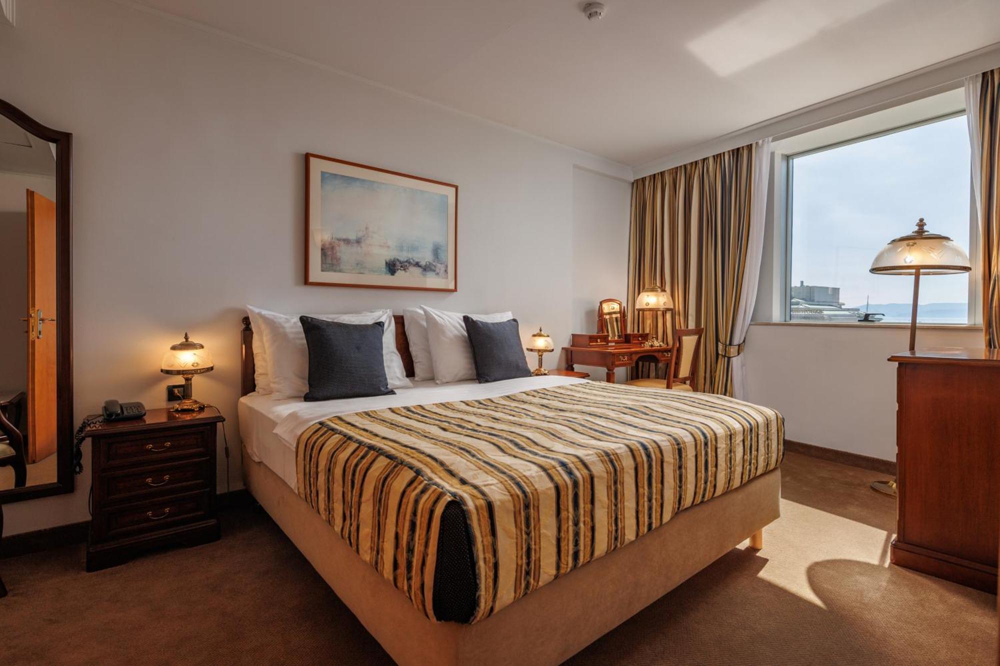 Grand Hotel Bonavia Ριέκα Εξωτερικό φωτογραφία