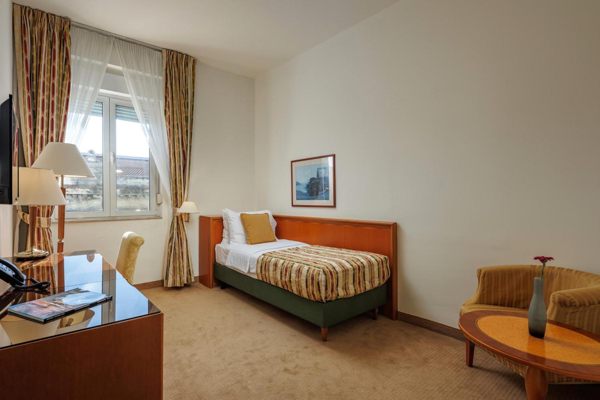 Grand Hotel Bonavia Ριέκα Εξωτερικό φωτογραφία